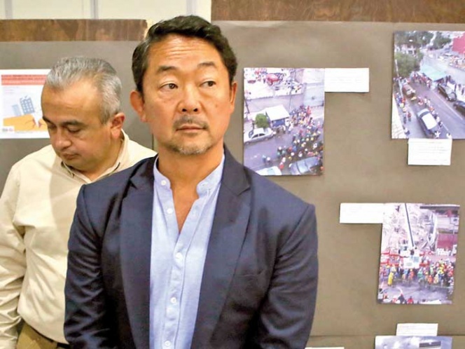 Japoneses Asesoran A Víctimas Del 19-S En La Ciudad De México