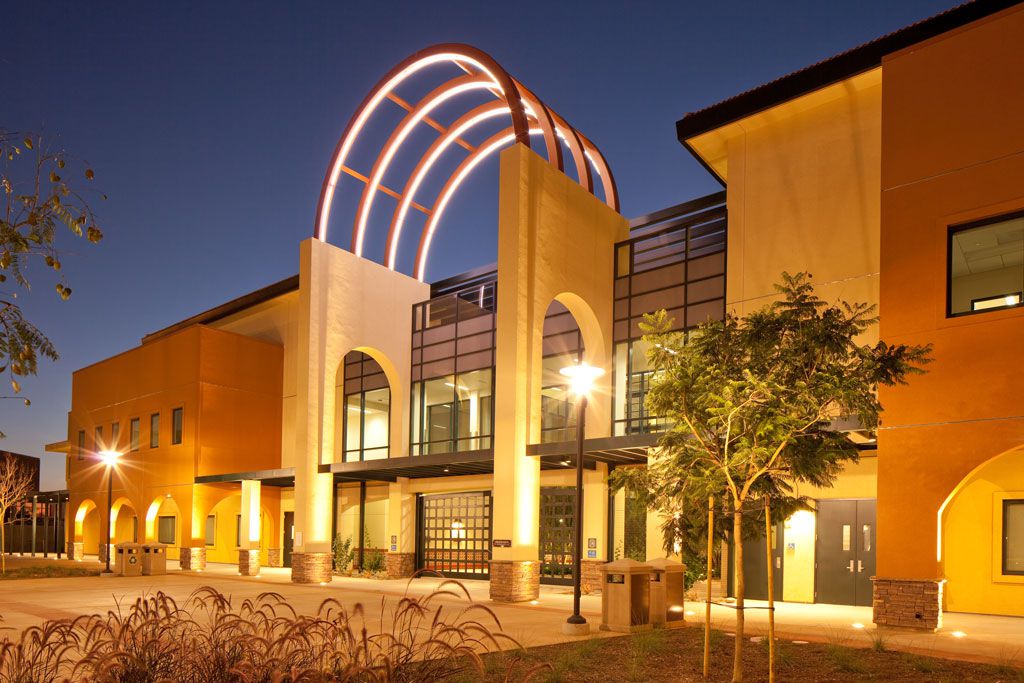 Miramar College Library and Learning Resource Center